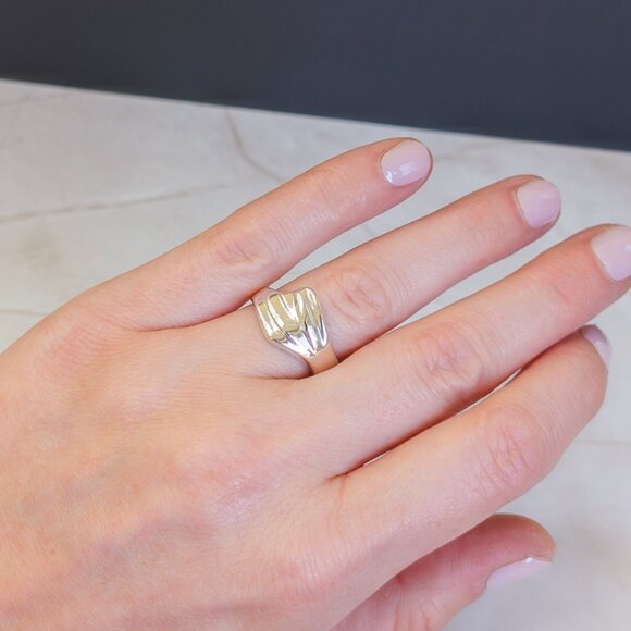 Vintage TAXCO Sterling Sculpted Wave Ring — Size 6.75 - Picture 12 of 12